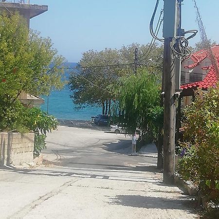 Maria'S Apartment Poros  Exterior photo