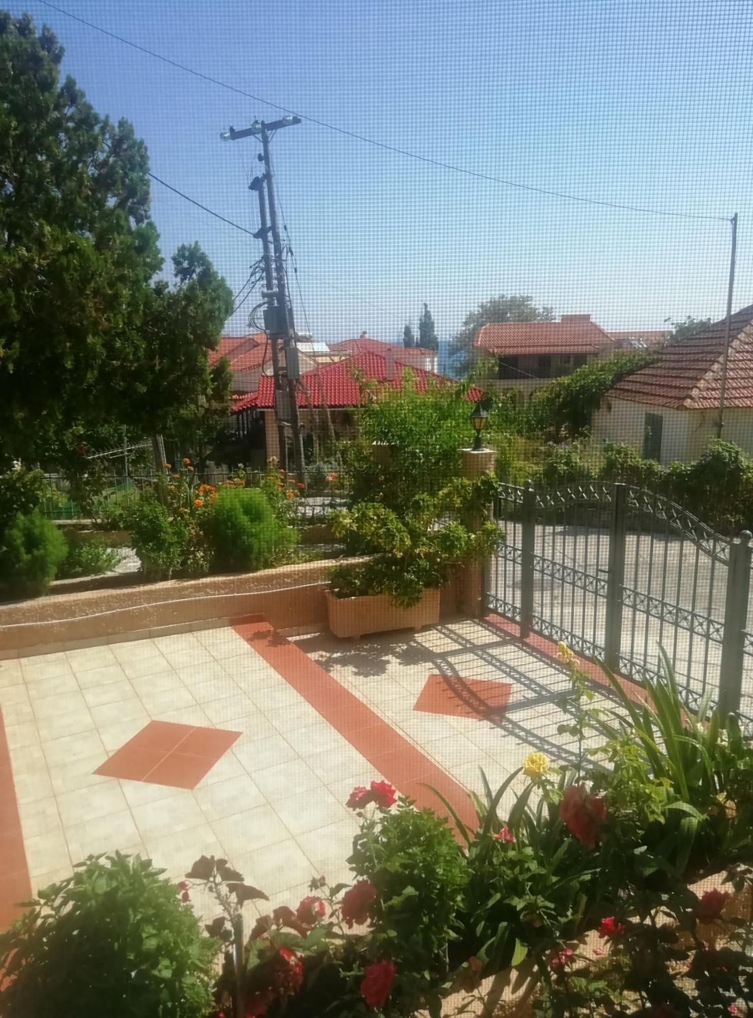 Maria'S Apartment Poros  Exterior photo